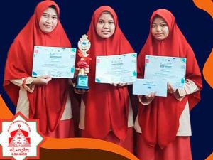 Read more about the article CONGRATULATION! Siswi SMA Plus Al-Ashri GM meraih Juara 2 Lomba Proyek Sains Galaksi 2021